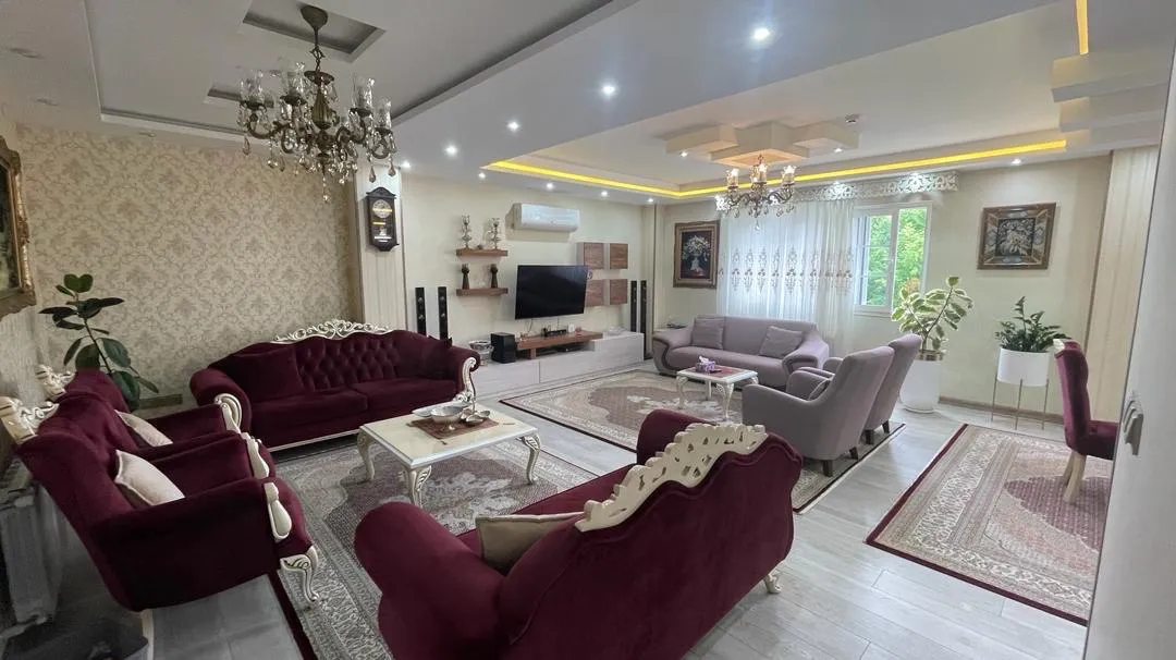 آپارتمان سه خوابه با دو پارکینگ اختصاصی