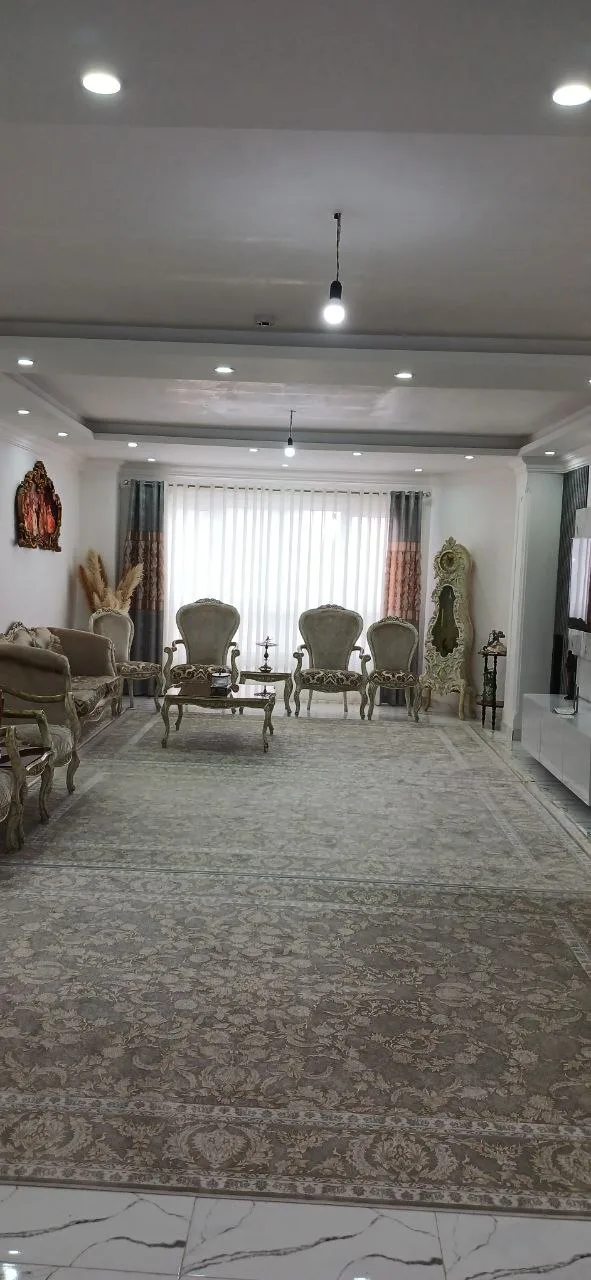 آپارتمان سه خوابه دل باز